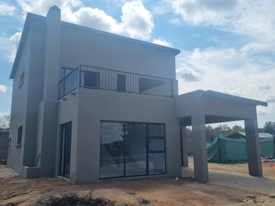 4 Bedroom Property for Sale in Melodie North West